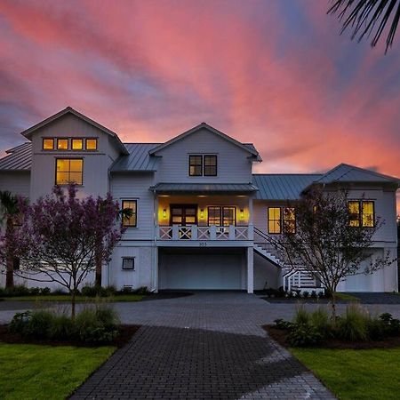 New Waterfront Home With Deep Water Dock Isle of Palms Exterior foto