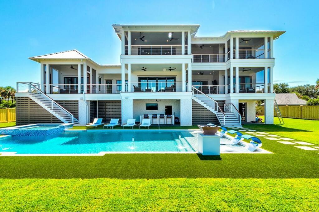 New Waterfront Home With Deep Water Dock Isle of Palms Exterior foto