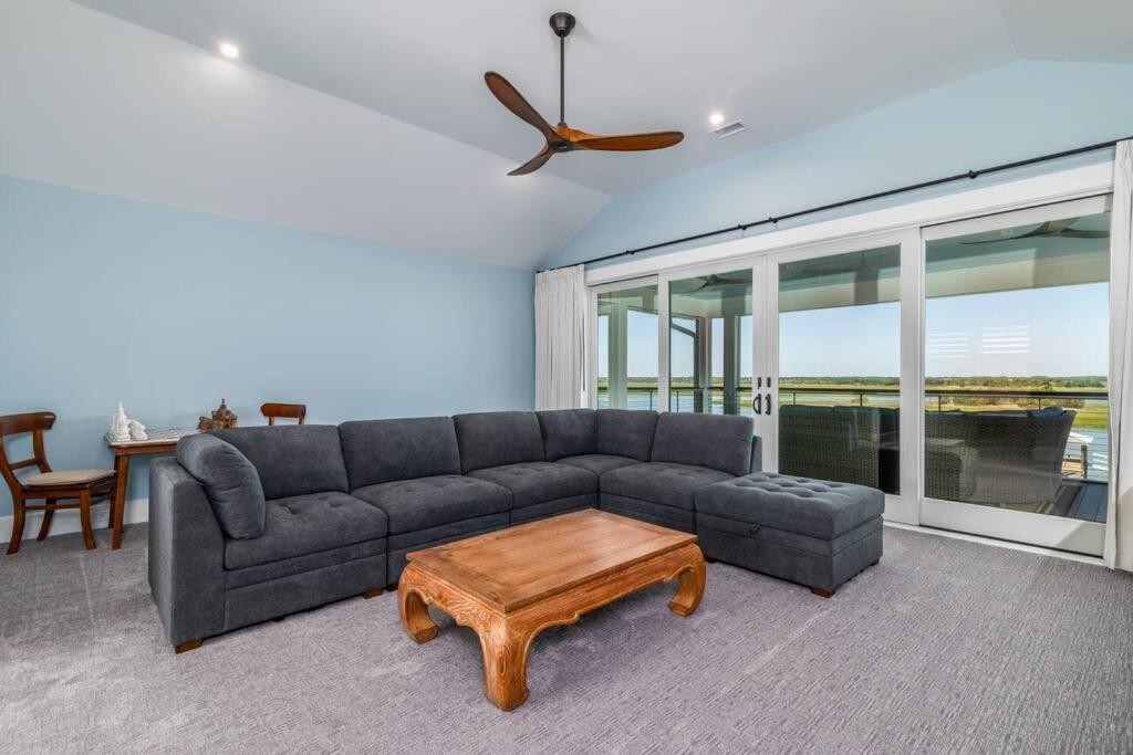 New Waterfront Home With Deep Water Dock Isle of Palms Exterior foto