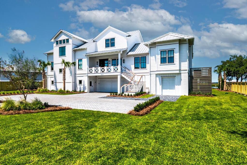 New Waterfront Home With Deep Water Dock Isle of Palms Exterior foto